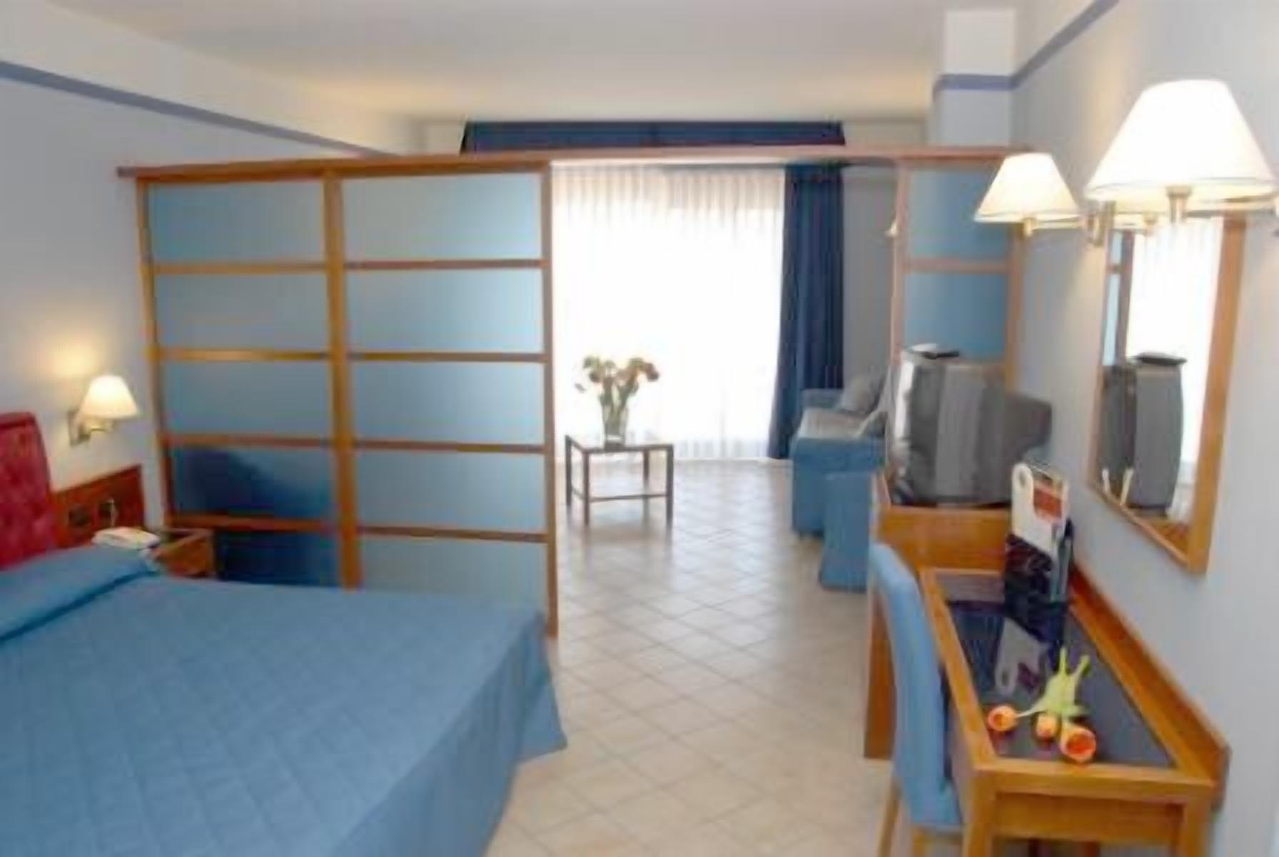 Hotel Gli Dei à Pouzzoles Extérieur photo